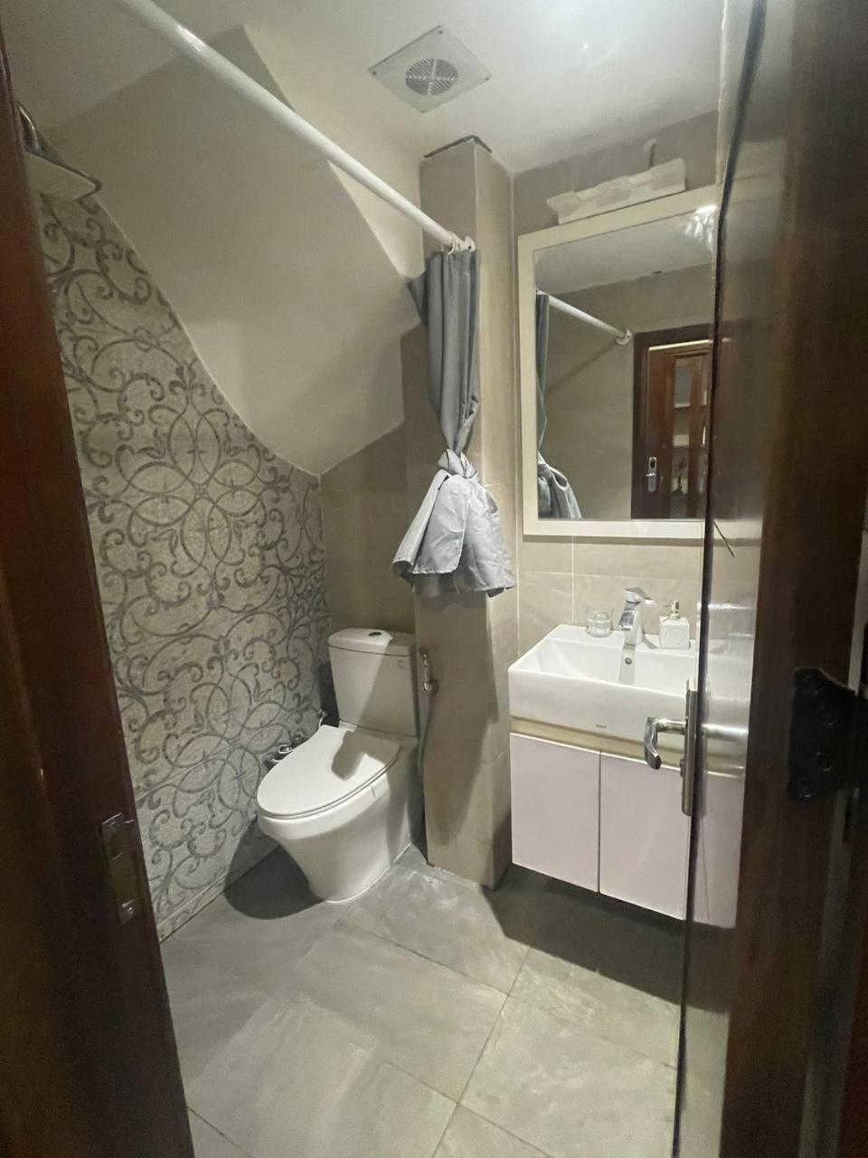 Ty House Apartment Managed By Lily Home Hanoi Kültér fotó